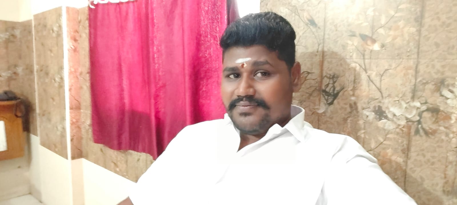 Groom Image